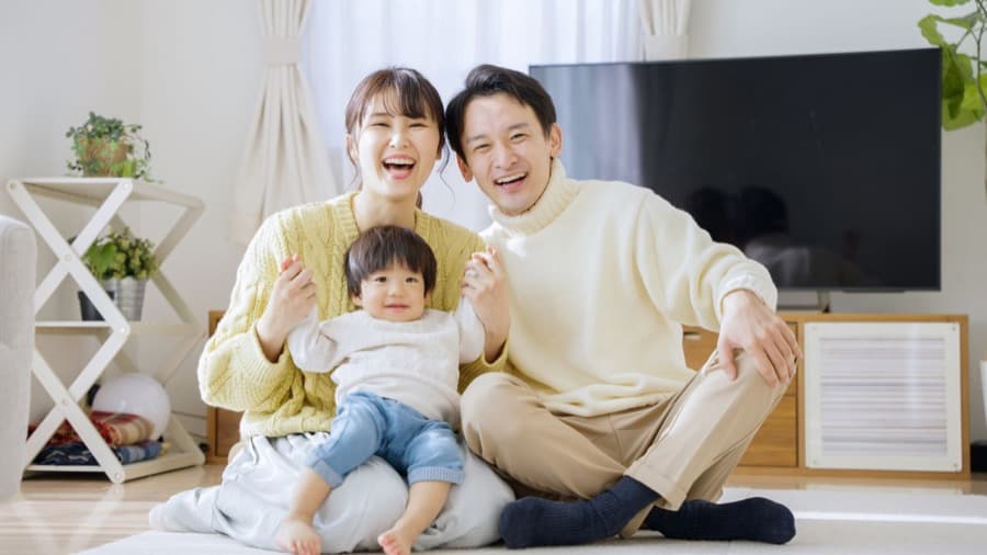 父母と子どもの写真